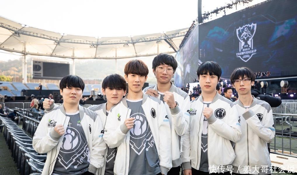 全队的进攻 全队的进攻