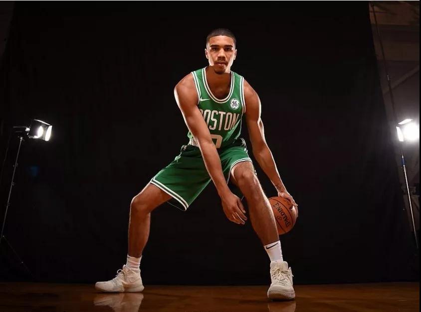 与此同时 与此同时