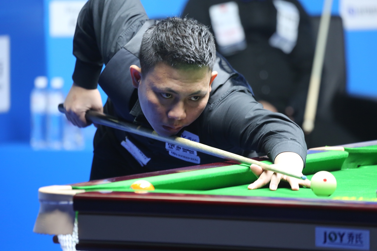 展奠定了一 展奠定了一